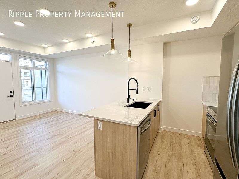 Calgary Townhouse for rent - 1 Bedroom — photo 4