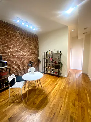 Rented by Compass | media 6