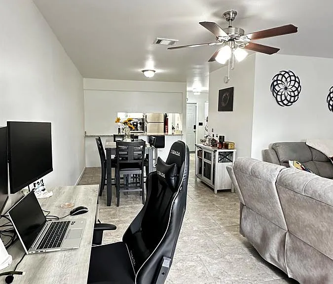 2105 Wharf Ln — Photo 14