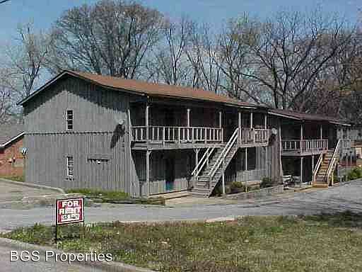 1st image of 1324 Hillcrest Ave APT 3