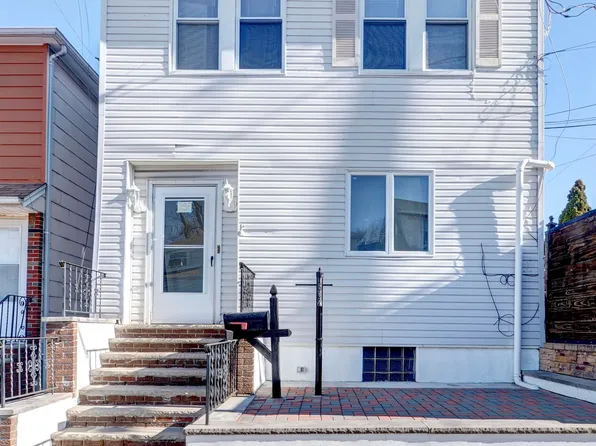 1502 85th St, North Bergen, NJ 07047