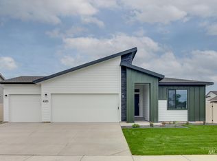 7595 E Limpkin Dr, Nampa, ID 83687