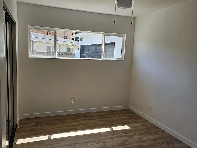 21329 Jaffrey Ave — Photo 23