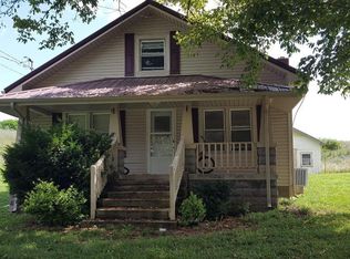 1020 Red Hill Cir, Speedwell, TN 37870