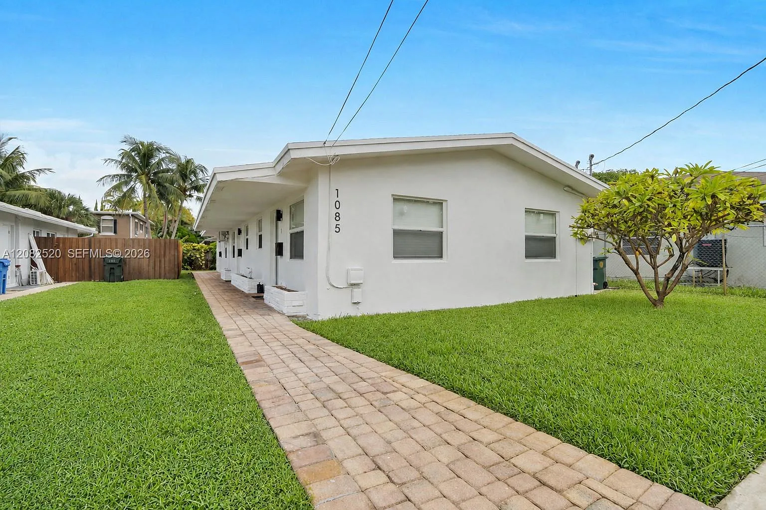 Oakland Park Second Add — Photo 1