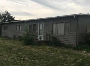 7168 E Crawford St, Salina, KS 67401