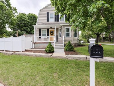 871 Wildwood Rd, New Bedford, MA, 02745