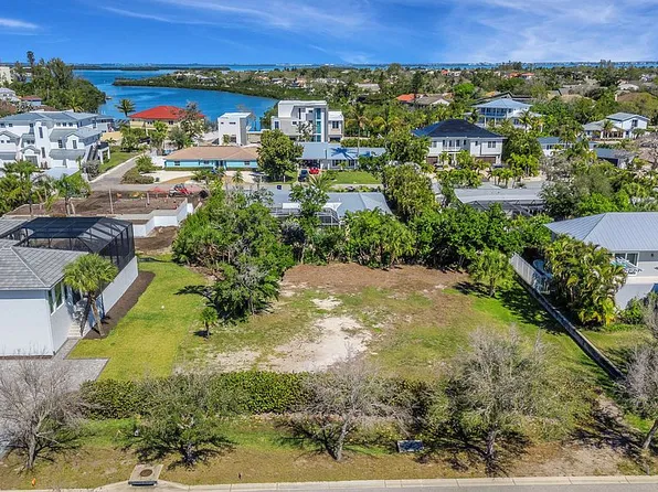 595 Triton Bnd, Longboat Key, FL 34228