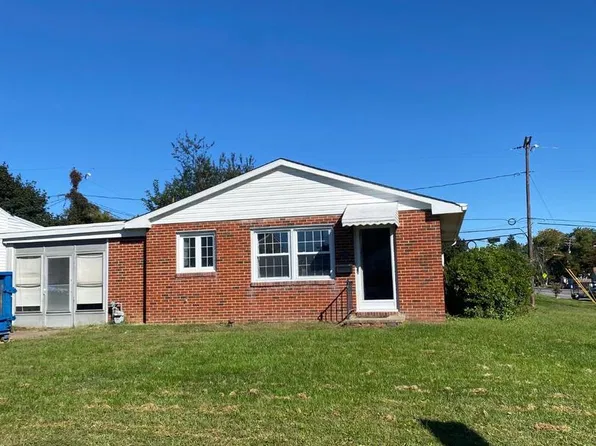 2400 Newell Dr, Wilmington, DE 19808