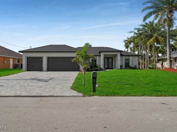 138 SE 15th Terrace Cpe, Coral, FL 33990
