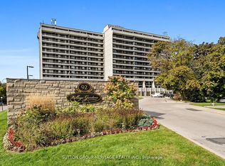 92 Church St S #1008, Ajax, ON L1S6B4