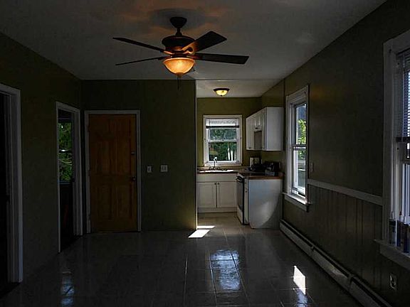 2nd image of 608 Woonasquatucket Ave