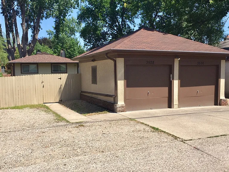 3530 Pillsbury Ave S — Photo 27