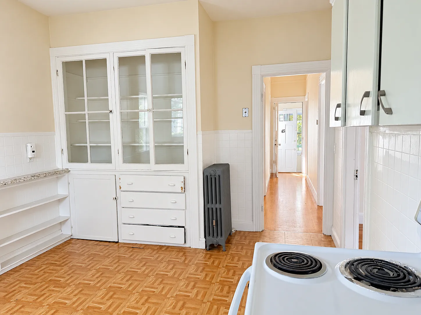 2 bed, 1.0 bath, 1200 sqft, $2,150 — Photo 3
