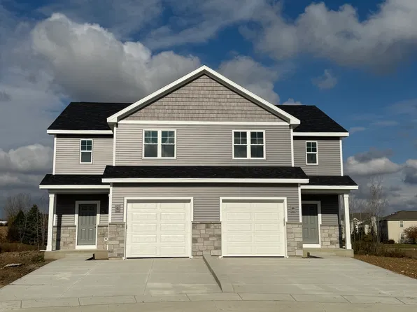 330 Cattail Ct #B, Genoa City, WI 53128