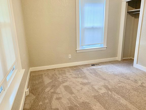 4th image of 7039 15th Ave NW