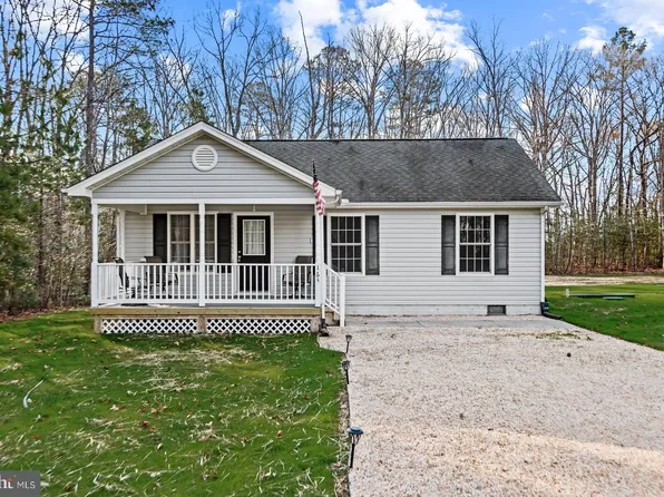 163 American Dr, Ruther Glen, VA 22546