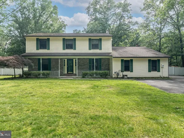 4 Mill Rd, Shamong, NJ 08088