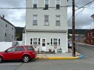 201 W Market St #3, Williamstown, PA 17098