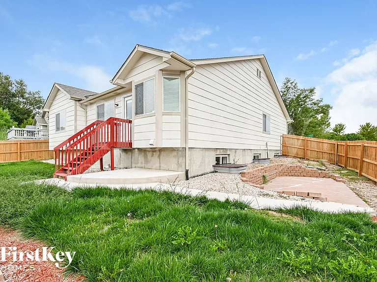 6122 S Quemoy Ct — Photo 14