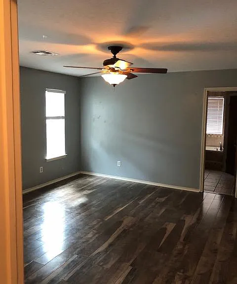 1125 Dendron Dr — Photo 5