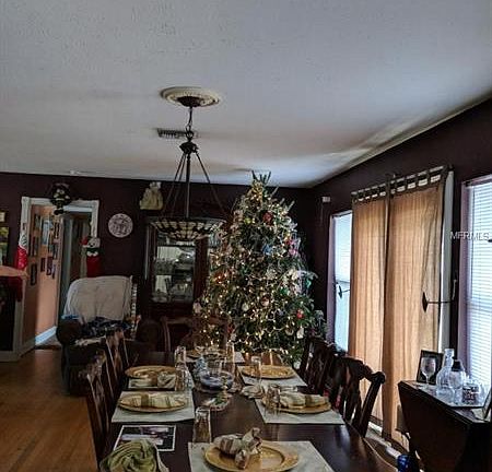 2nd image of 2708 Ardsley Dr