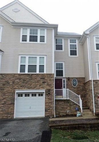 1st image of 13 Black Bear Ct