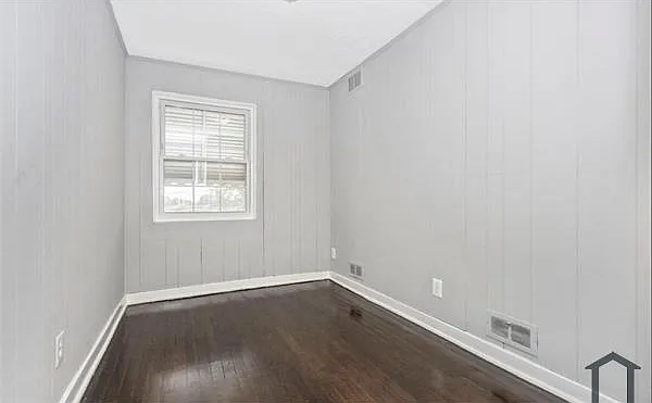 885 Mildred Ave — Photo 11