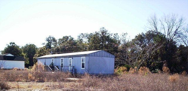 2nd image of 231 Roberts Rd