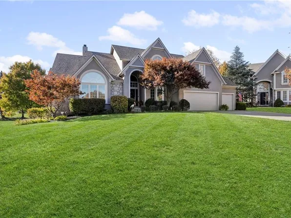 12014 W 139th Ter, Overland Park, KS 66221