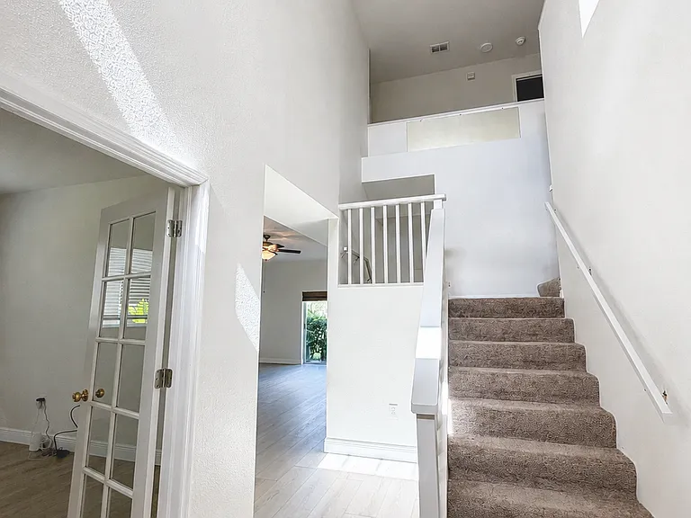 Entry Foyer Staircase