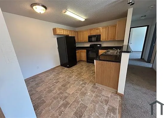6009 Creston Ave — Photo 9