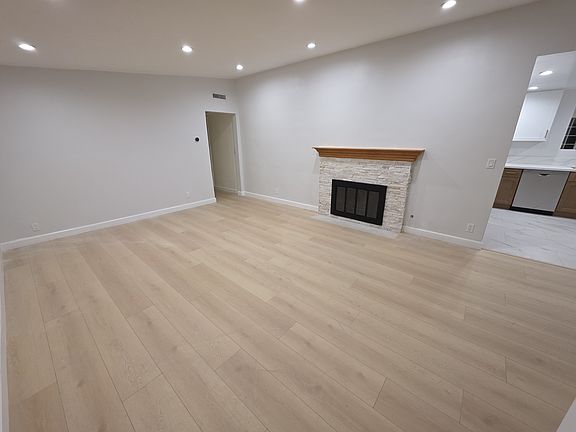 4th image of 8754 Oswego St
