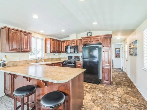 699 N Vulcan Ave Space 17, Encinitas, CA 92024
