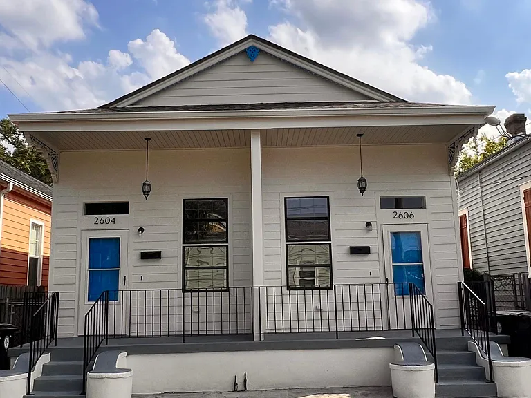 2604 Saint Philip St — Photo 2