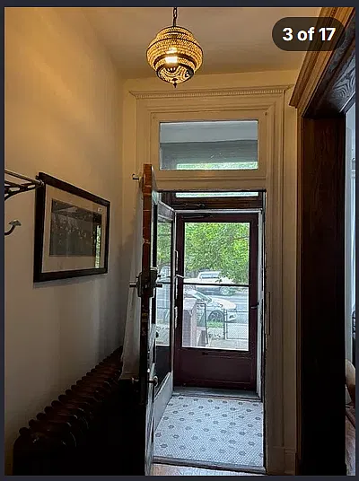 5 bed, 3000 sqft, $1,350 — Photo 2