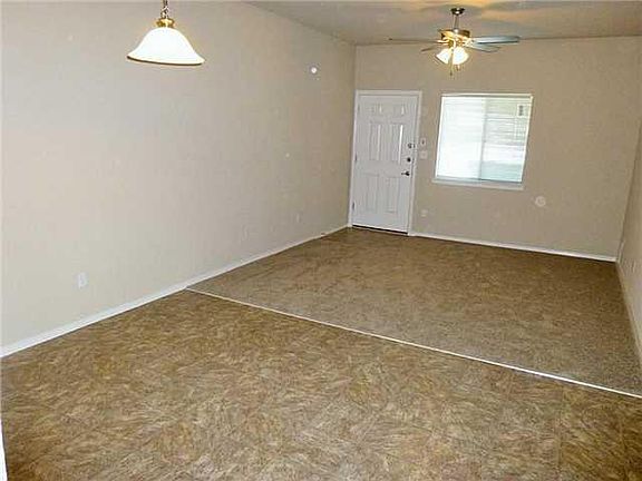 4th image of 14310 Gil Reyes Dr Unit B