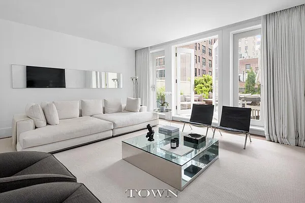 Rented by Town Residential | media 37