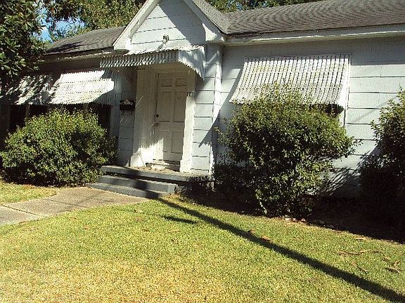 2nd image of 321 Stewart Ave