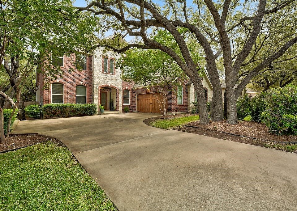 1st image of 1804 Bluffwood Pl