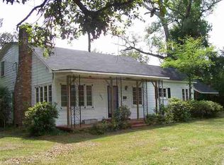 2845 Delaware St, Beaumont, TX 77703