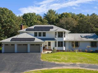316 Walnut Plain Rd, Rochester, MA 02770