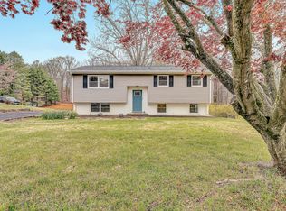 433 Dawnridge Ln, Troutville, VA 24175