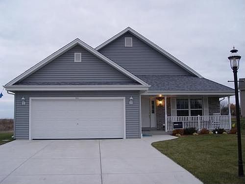 1st image of 9324 Prairie Crossing Dr