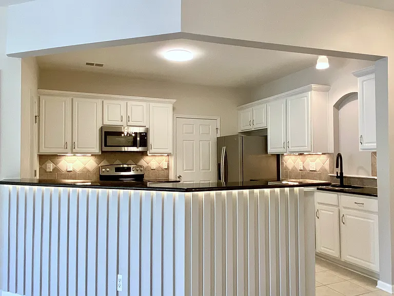 14935 Santa Lucia Dr — Photo 5