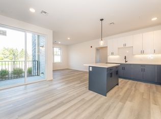 600 State Route 34 APT 212, Matawan, NJ 07747