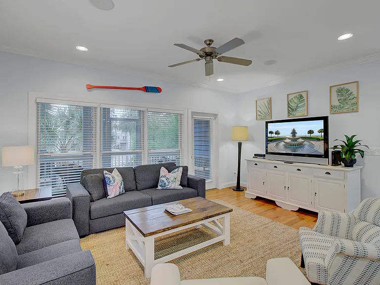 7 Yacht Harbor Ct — Photo 5