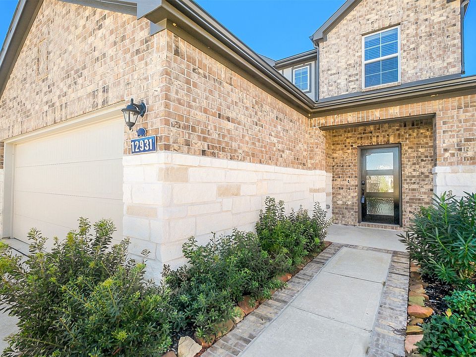 1st image of 12931 California Palm Ct #12931