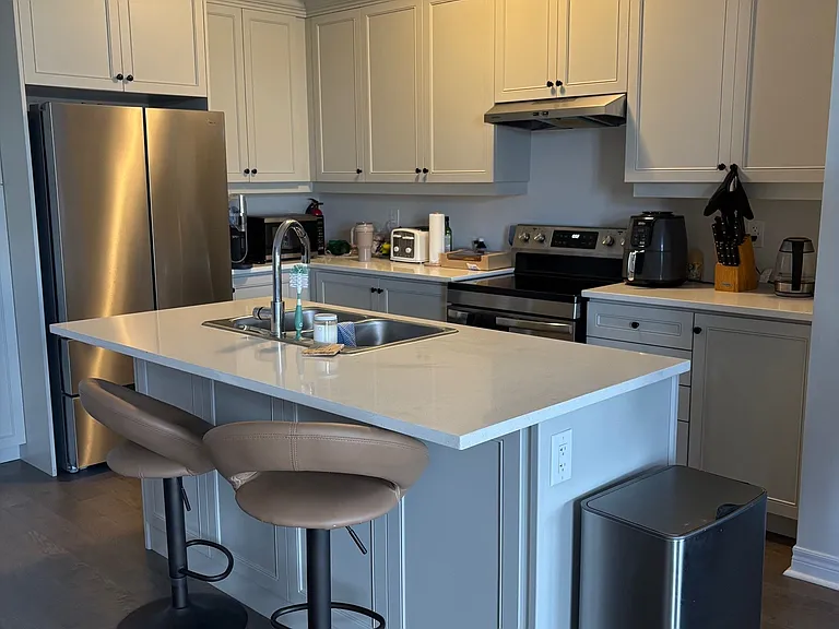 339 Inspire Blvd — Photo 2