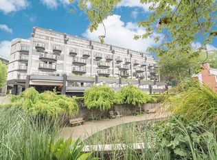 1515 W 2nd Ave, Vancouver, BC V6J5C5